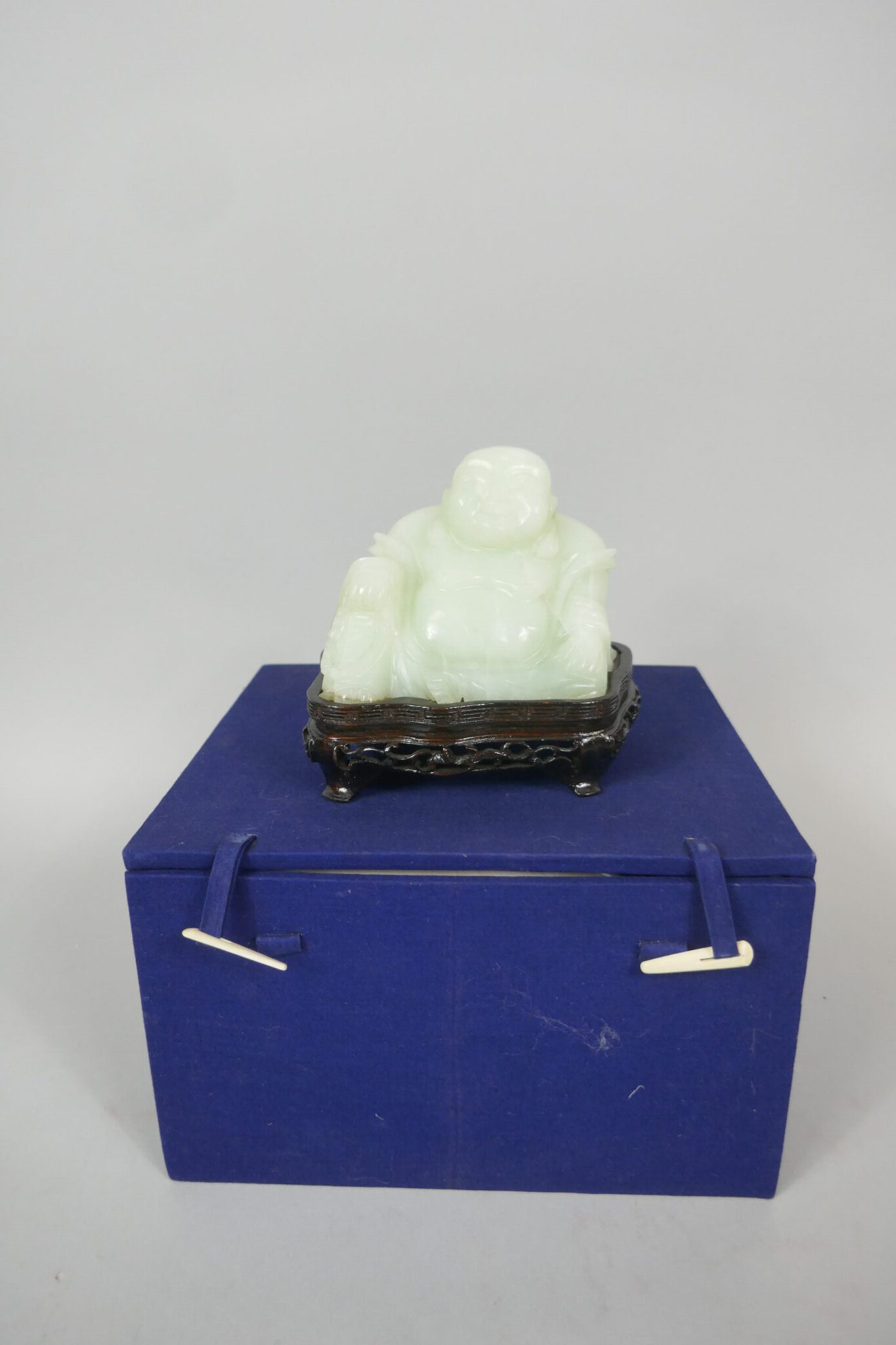 Lot 193