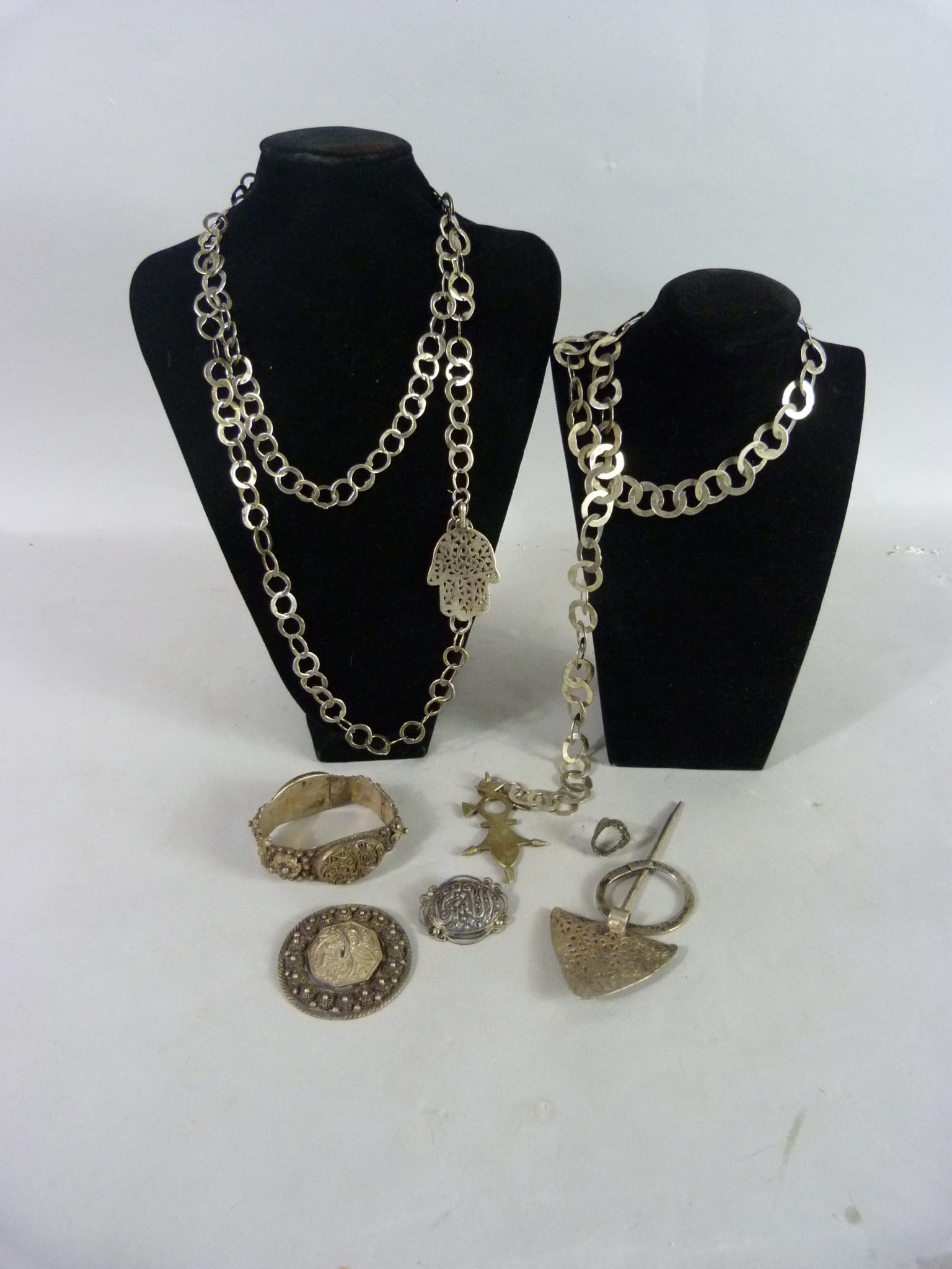 Lot 206