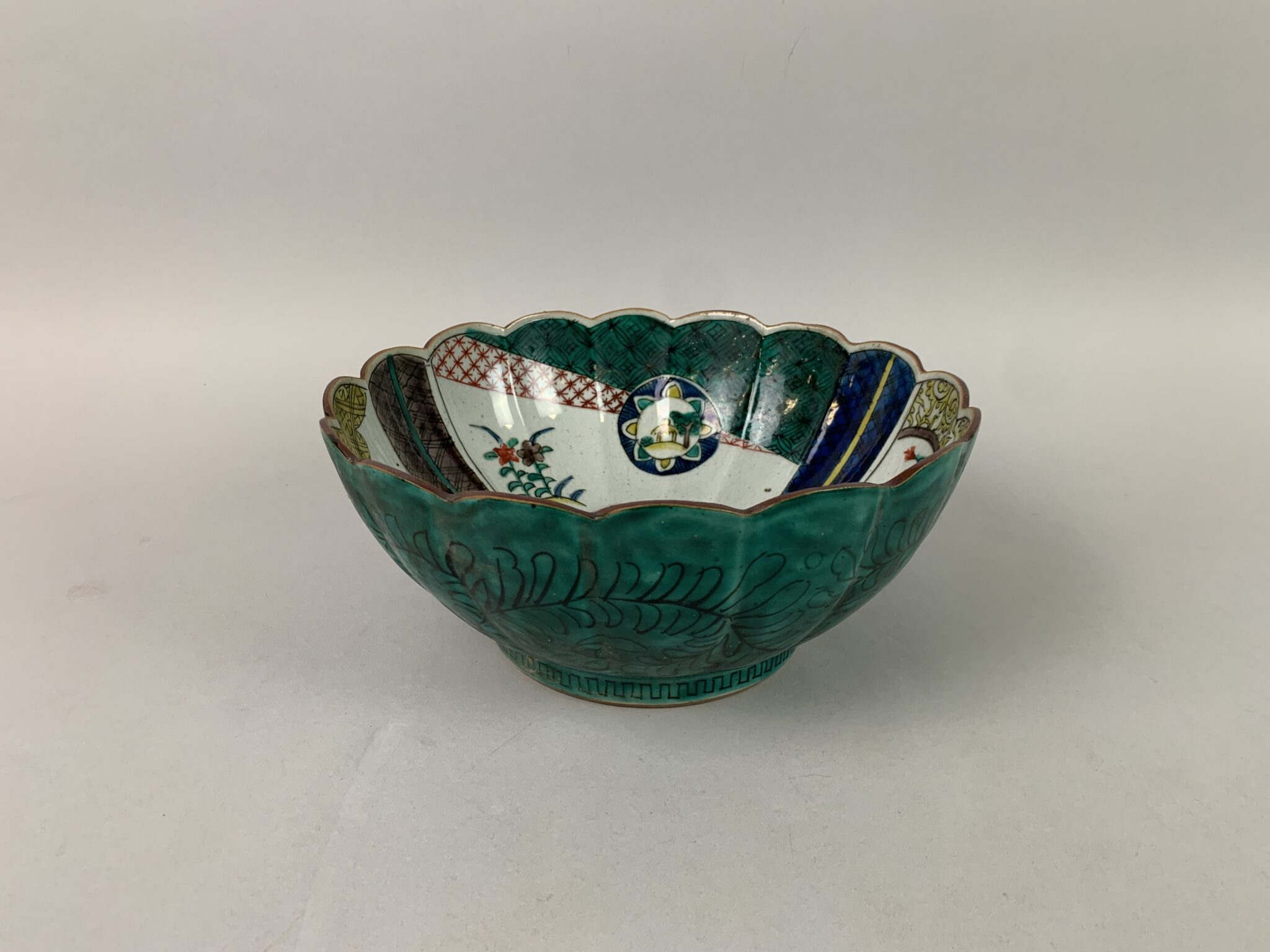 Lot 225