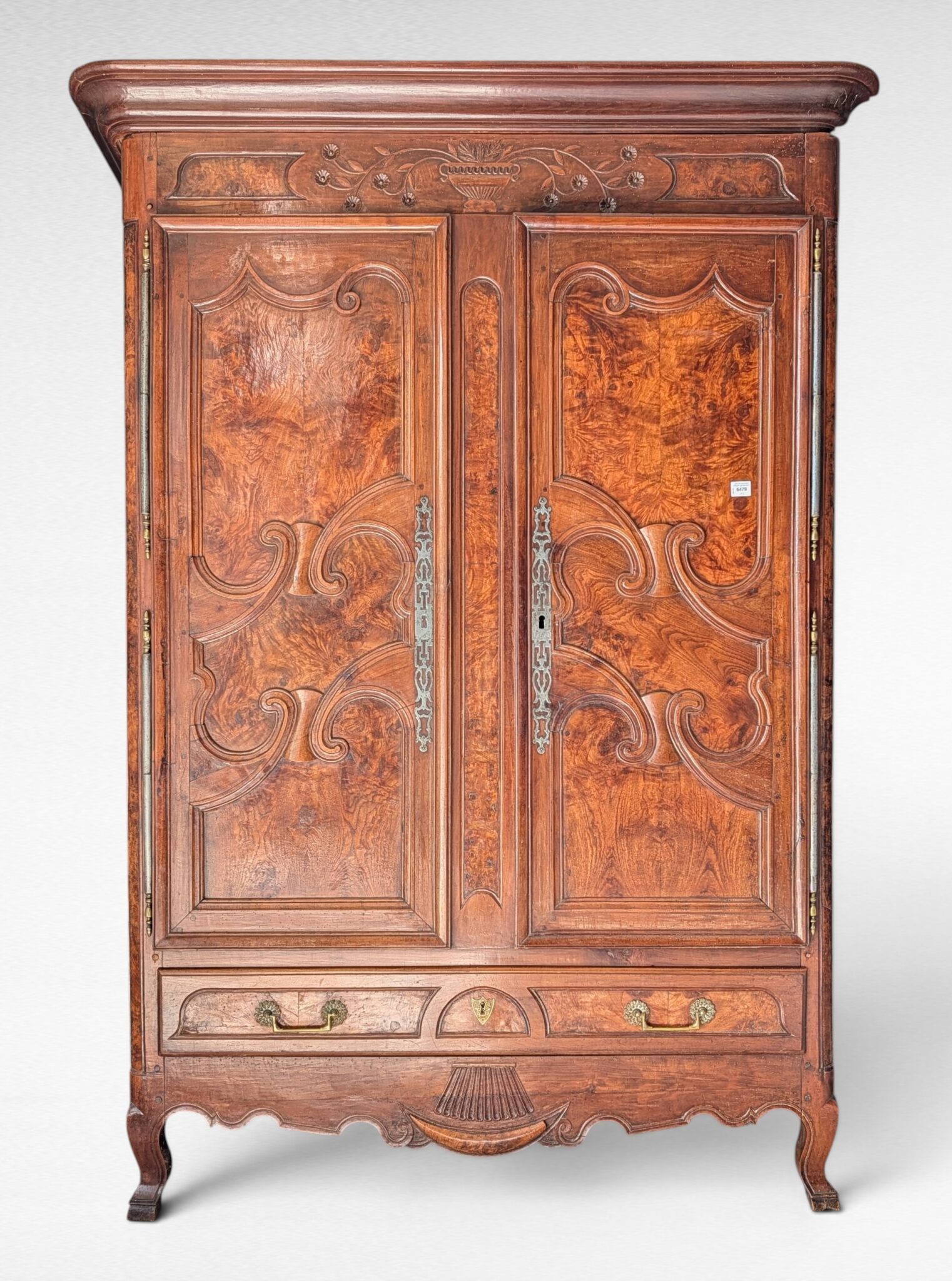 Lot 235